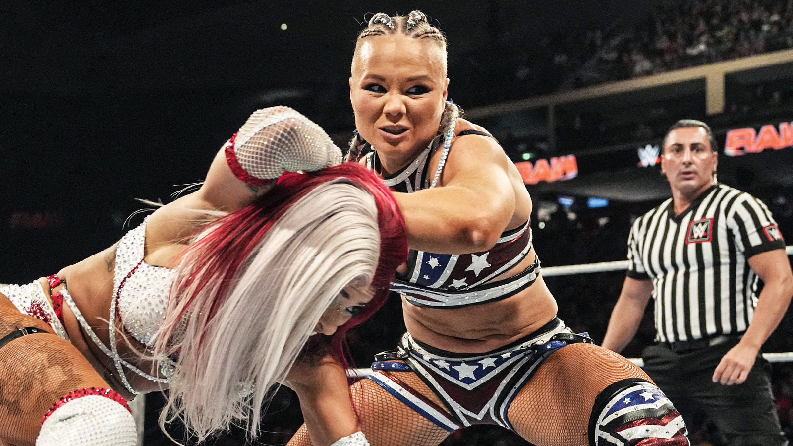 Ivy Nile Eliminates Lyra Valkyria From WWE Women's Royal Rumble, Eyes IC Championship