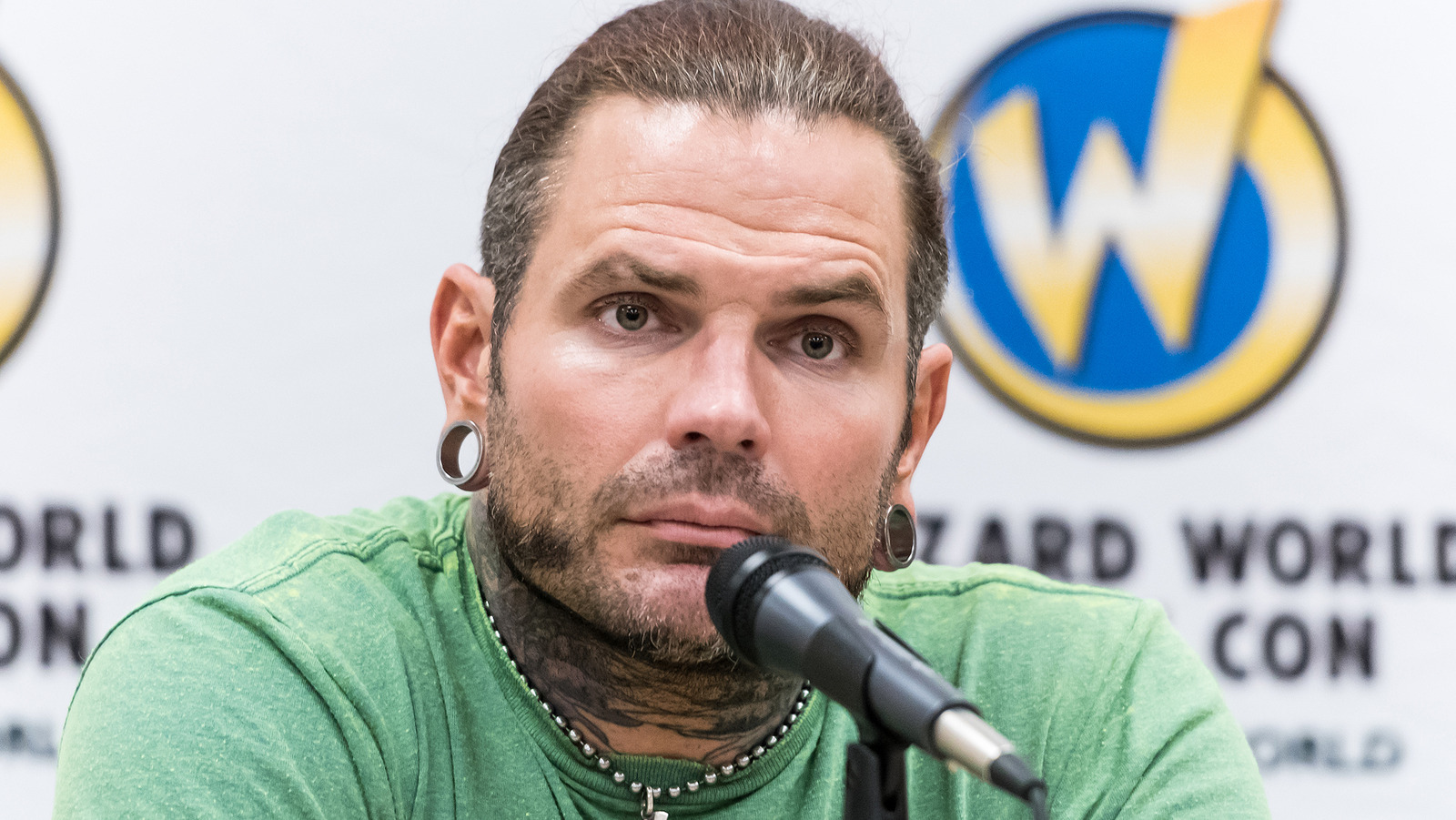 Jeff Hardy is tijdelijk afgeschreven van AEW-televisie vanwege zijn onvermogen om Canada binnen te komen