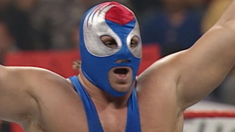 Jeff Jarrett Explains Owen Hart's WWE Blue Blazer As An 'Anti-Attitude  Era-Character