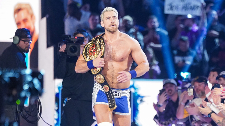 Joe Hendry makes his entrance in the Royal Rumble