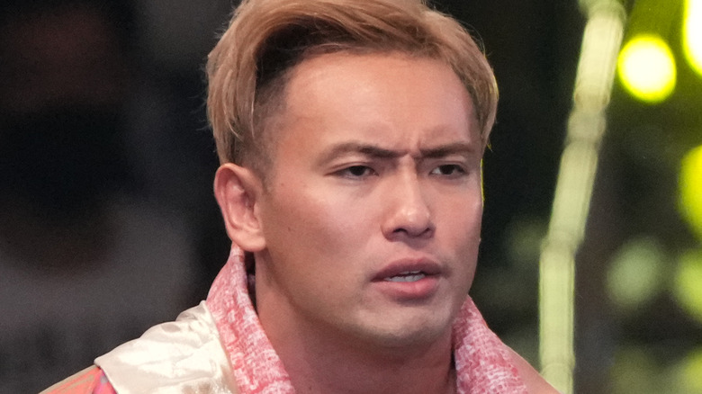 Kazuchika Okada making his entrance