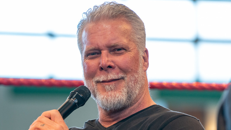 Kevin Nash making a face