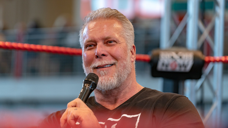 Kevin Nash smirking