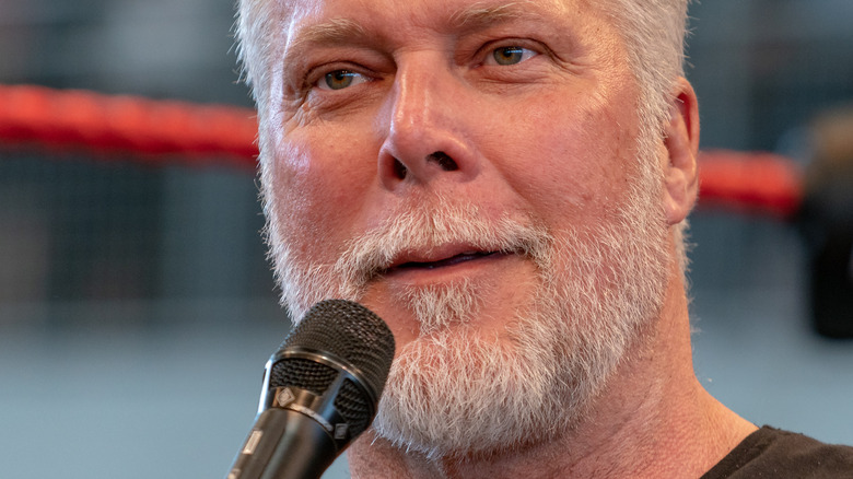 Kevin Nash speaks during a seminar