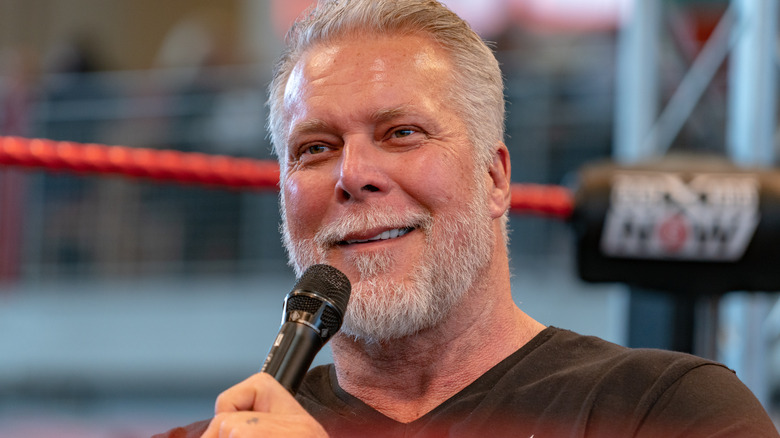 Kevin Nash smirking