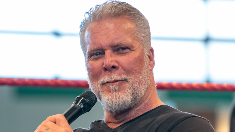 Kevin Nash smiling