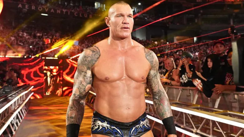 Randy Orton walking to the ring