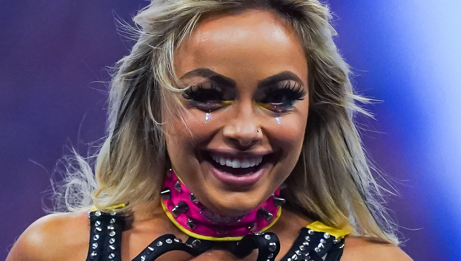 Liv Morgan & Raquel Rodriguez Win WWE Women's Tag Titles