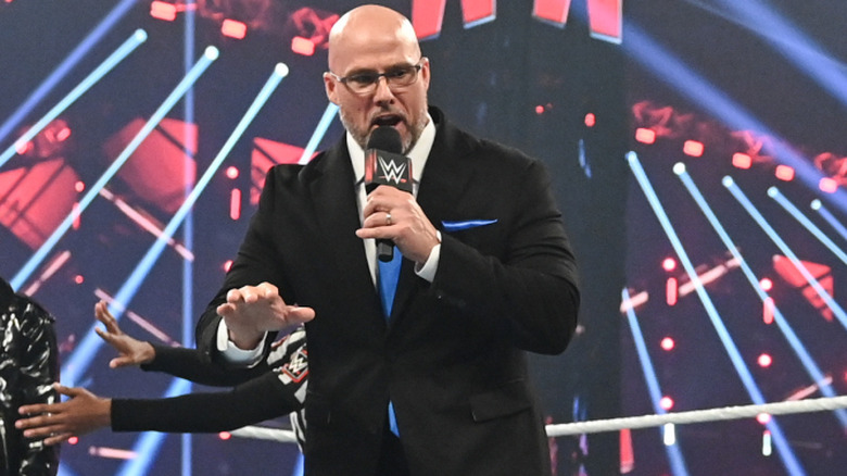 Adam Pearce (C) speaks to Jade Cargill, Bianca Belair (L), Liv Morgan, Raquel Rodrigues (R) during Monday Night RAW at Mohammed Abdo Arena on November 4, 2024 in Riyadh, Saudi Arabia