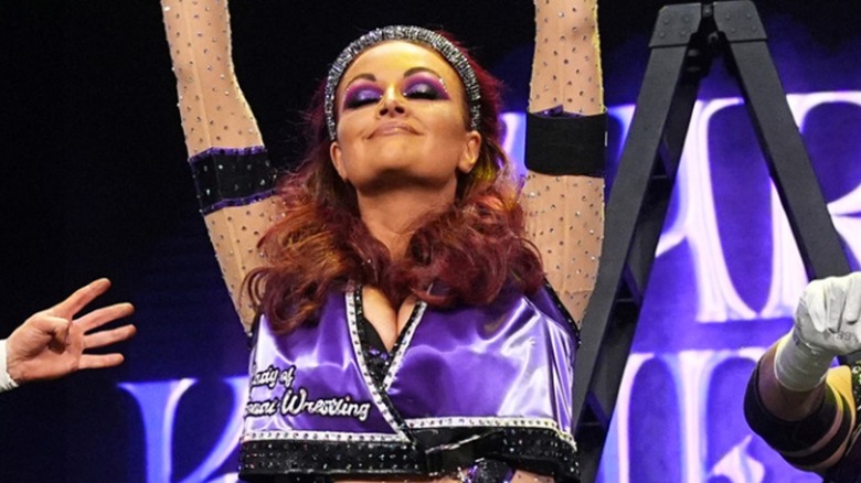 Maria Kanellis-Bennett raises her arms