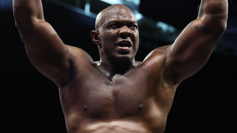 Shelton Benjamin celebrating