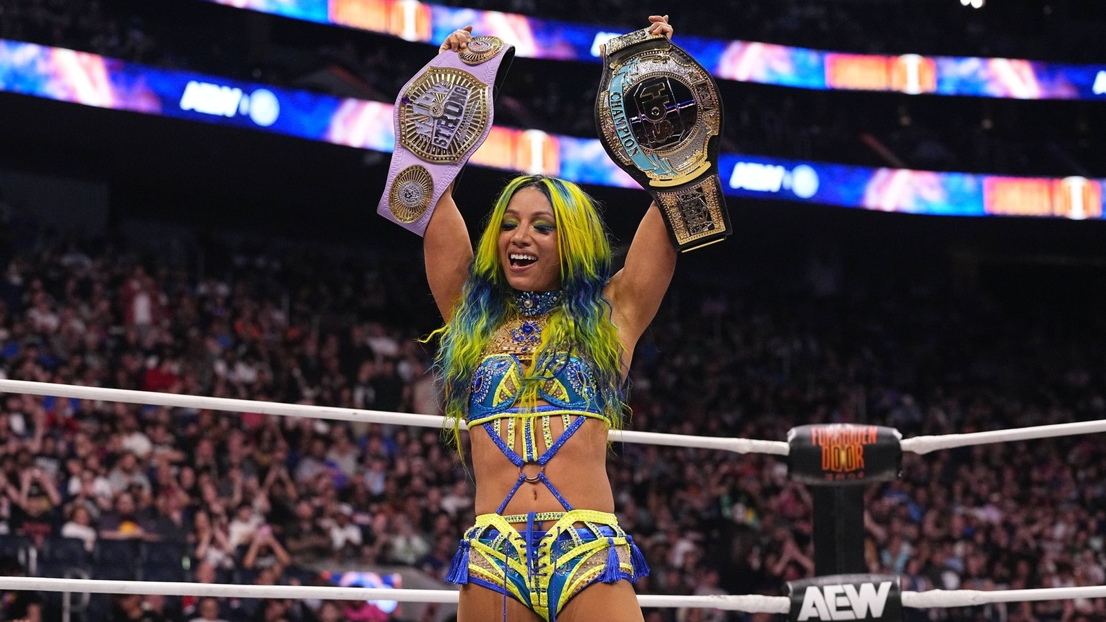 Mercedes Mone Explains Why She Won't Dish Dirt On WWE Walkout With Naomi