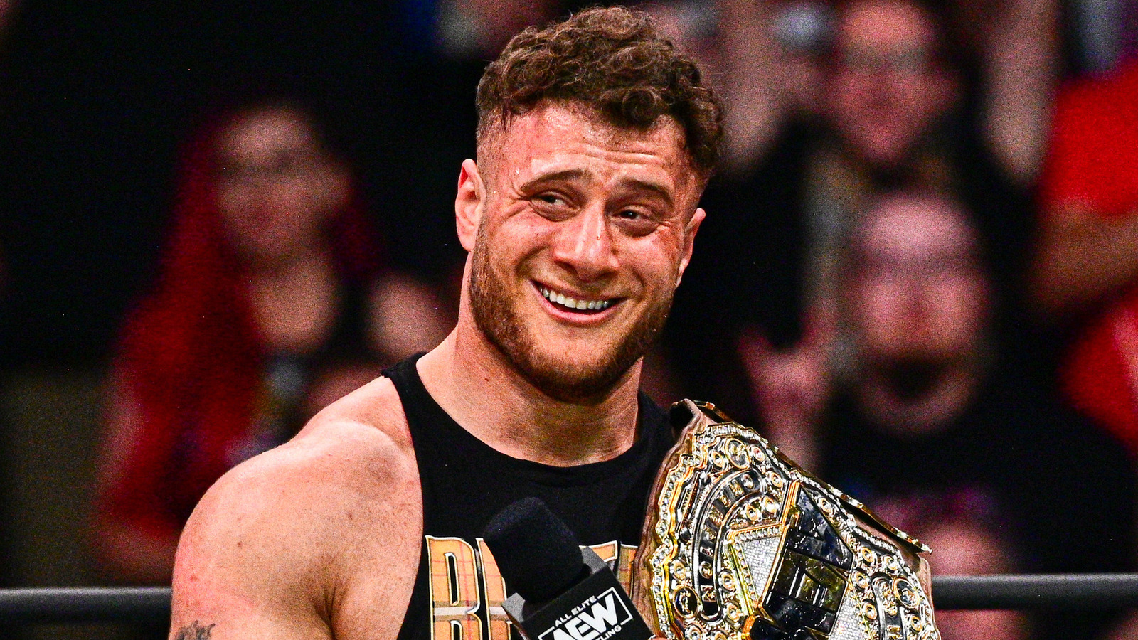 MJF Brings Out AEW Locker Room To Thank Tony Khan Off-Camera After ...