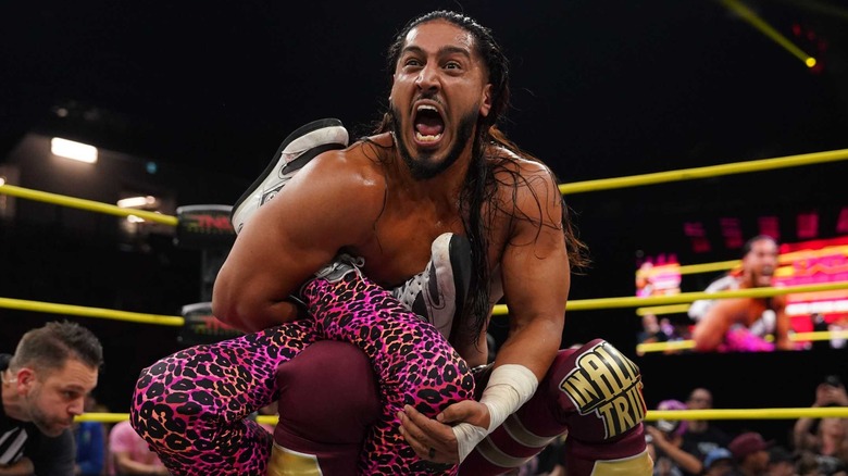 Mustafa Ali wrestling Nic Nemeth