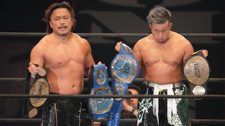 Hirooki Goto and YOSHI-HASHI hold both tag titles