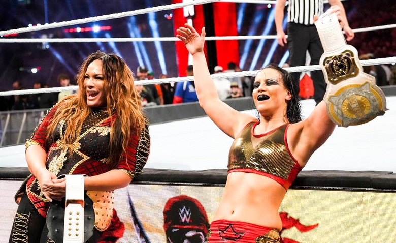 Nia Jax Has Twitter Meltdown, Calls Out Tamina