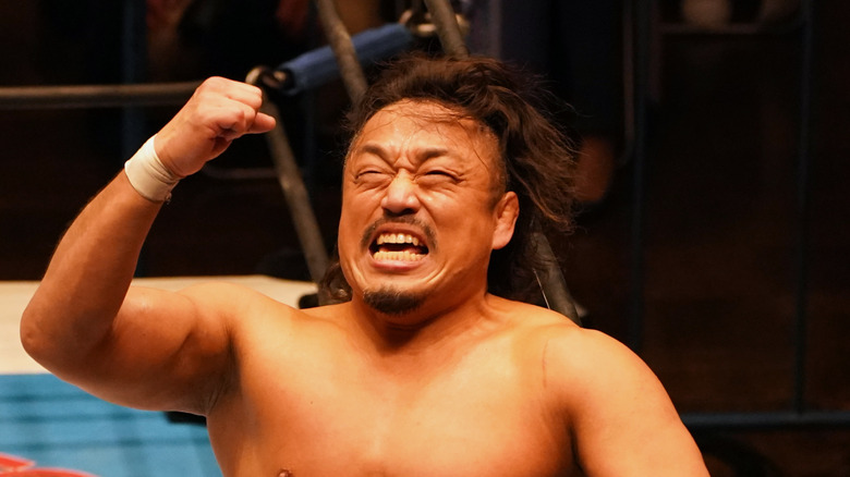 Hirooki Goto raises a fist