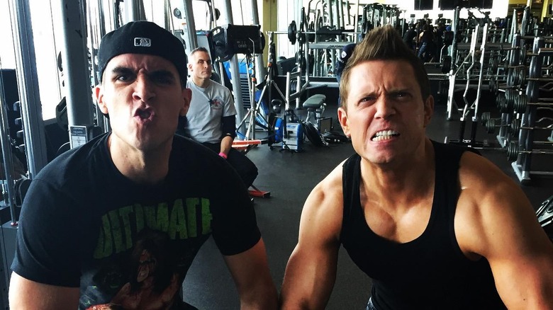 One Of Us: Josh Segarra On Bonding With Stephen Amell Over Wrestling ...