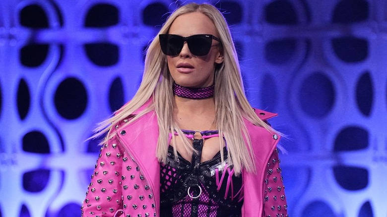 Penelope Ford wearing black sunglasses