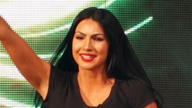 Photo: Billie Kay's Resume Available To Read After WWE SmackDown