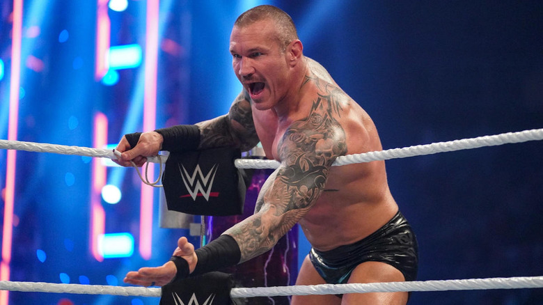 Randy Orton tries for tag