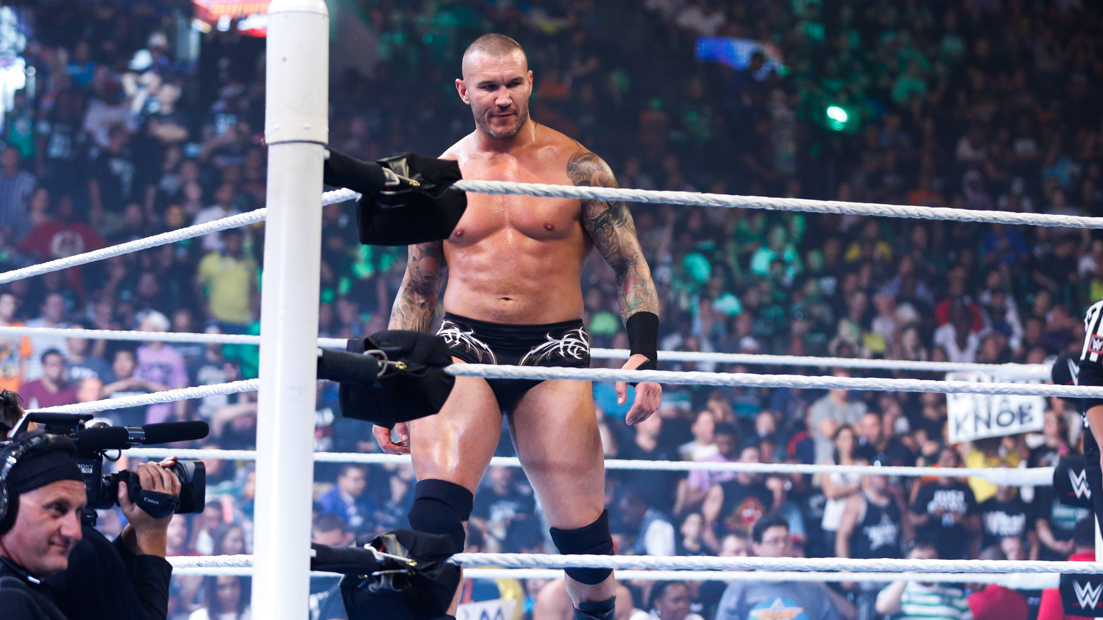 Randy Orton Returns At WWE Survivor Series, Leads WarGames Team To Victory