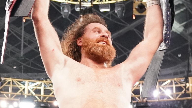 Sami Zayn celebrating