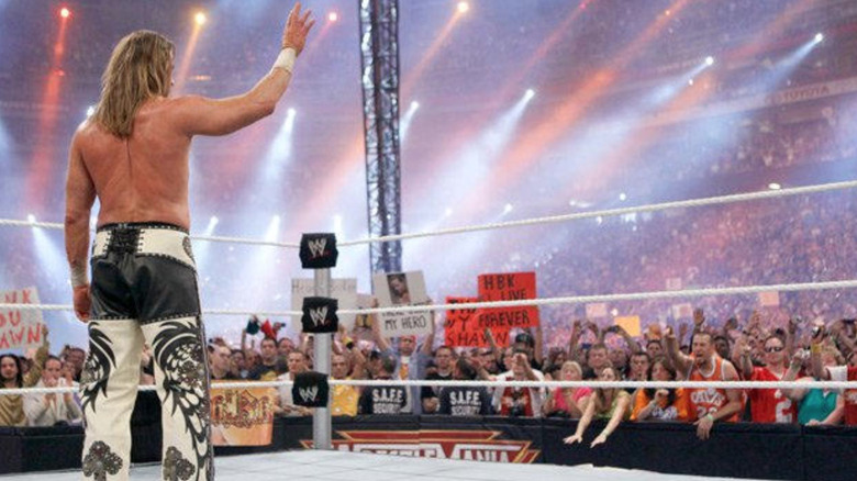 Shawn Michaels waves at WrestleMania 26