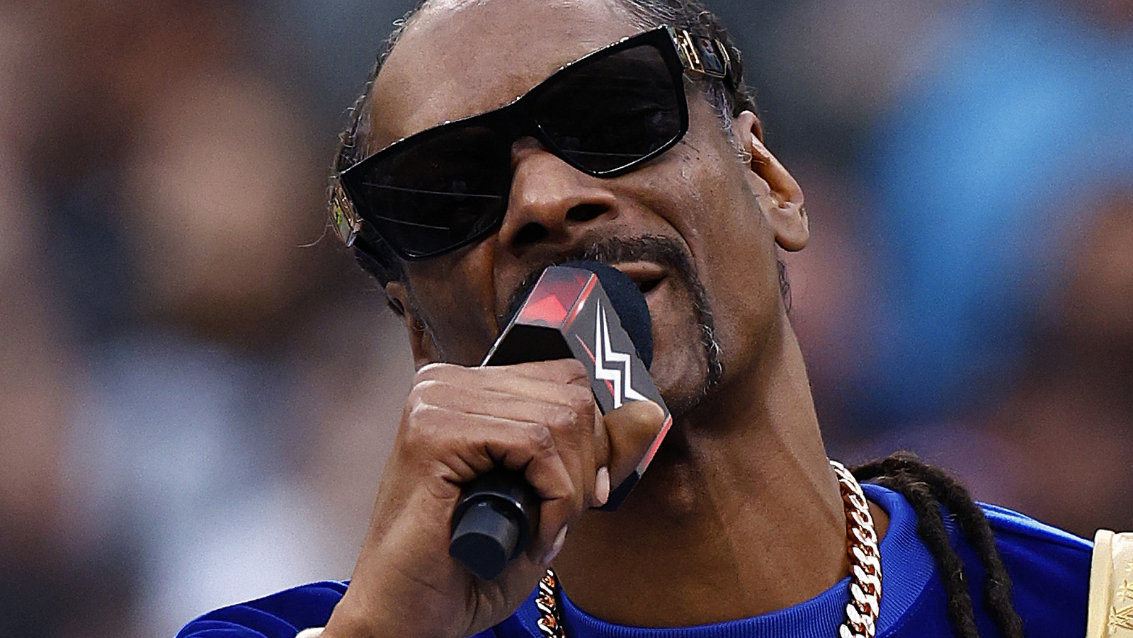 Snoop Dogg Pins The Miz At WWE WrestleMania After Improvising To Save Segment