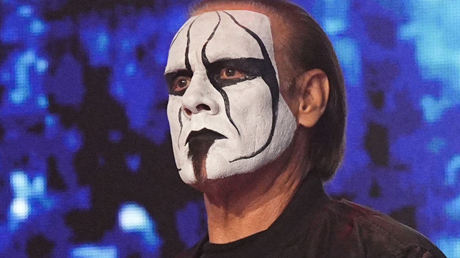 Sting Returns To AEW Dynamite, Name Drops Cody Rhodes