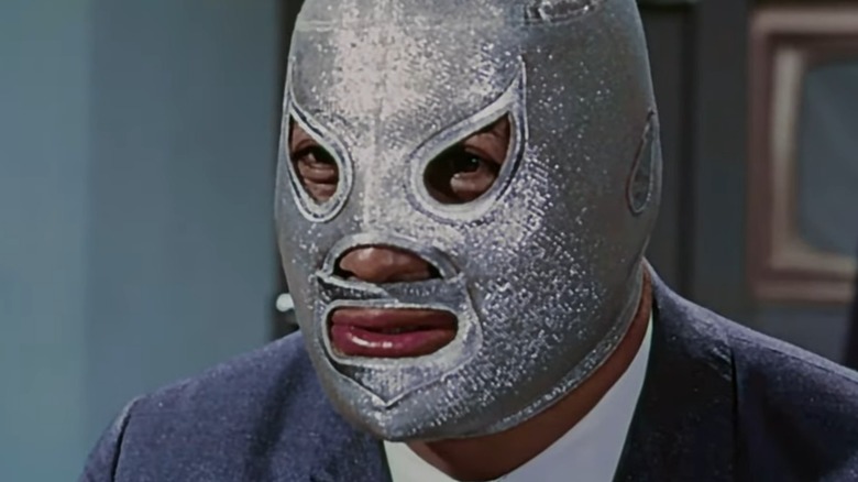 El Santo looking serious