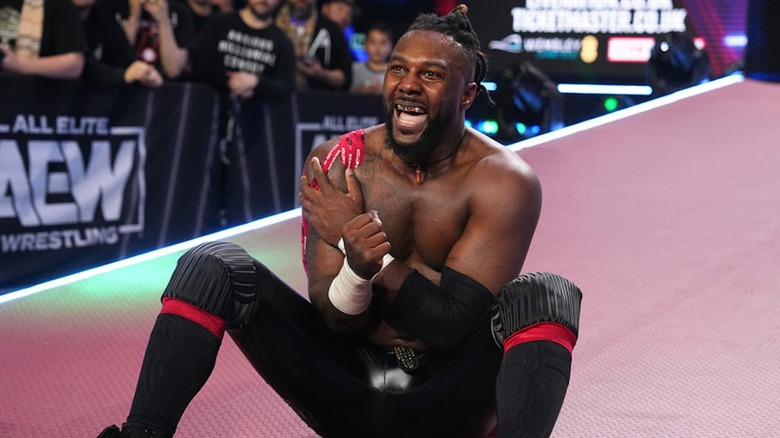 Swerve Strickland Signs AEW Dynasty Contract In His Own Blood After ...