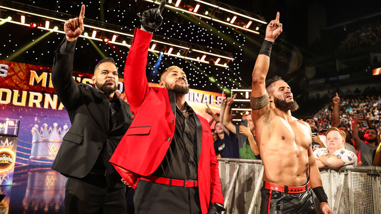 Tama Tonga y Tanga Loa (Fka Guerillas Of Destiny) ganan su debut en parejas de la WWE en SmackDown