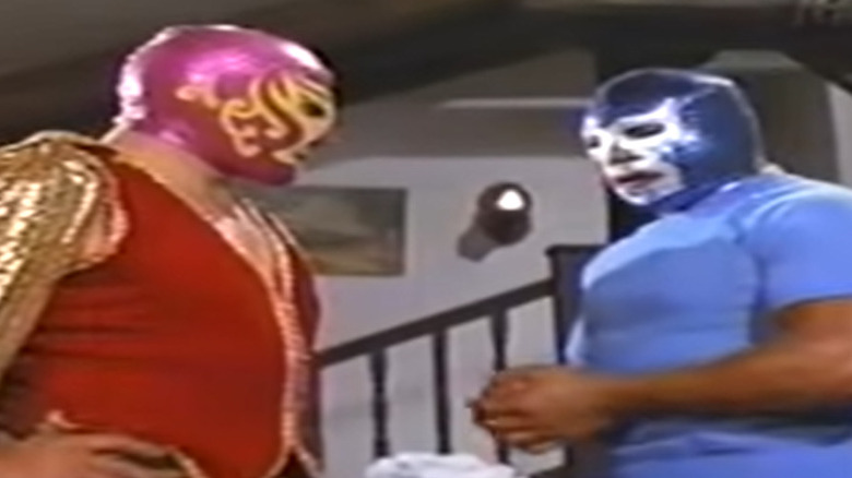 Blue Demon and Mil Mascaras speak