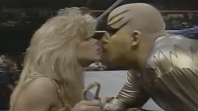 Goldust Marlena kissing