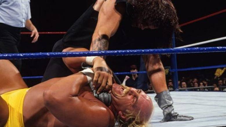 Undertaker choking Hulk Hogan