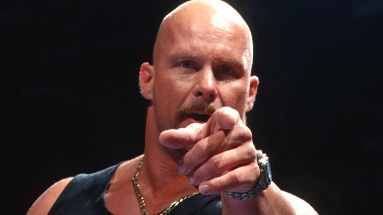 Steve Austin pointing