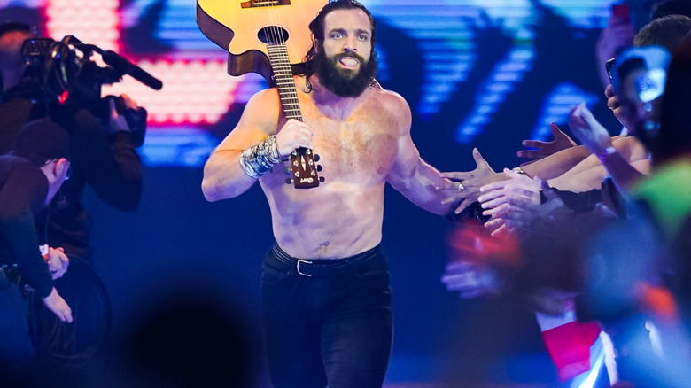 Elias making his entrance in WWE