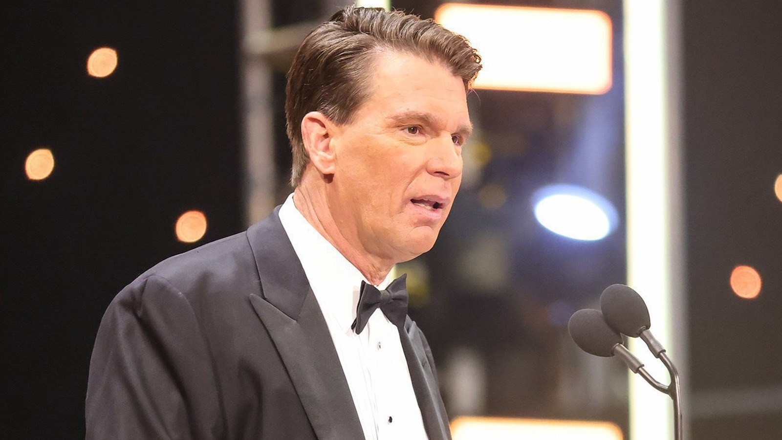 TNA Wrestling Star Teases Confrontation With JBL On WWE Raw