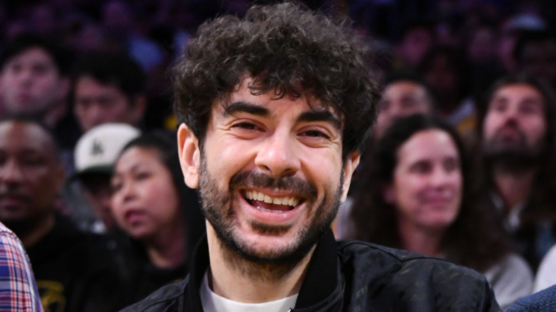 Tony Khan enjoying a Lakers game