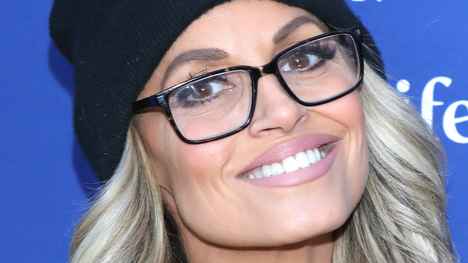 Trish Stratus Wants 'More Trish Stratus' In Today's WWE, Claims She's ...