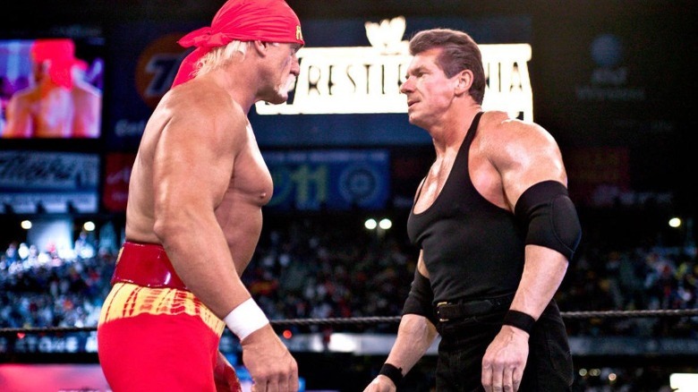 Hulk Hogan Vince McMahon WrestleMania staredown