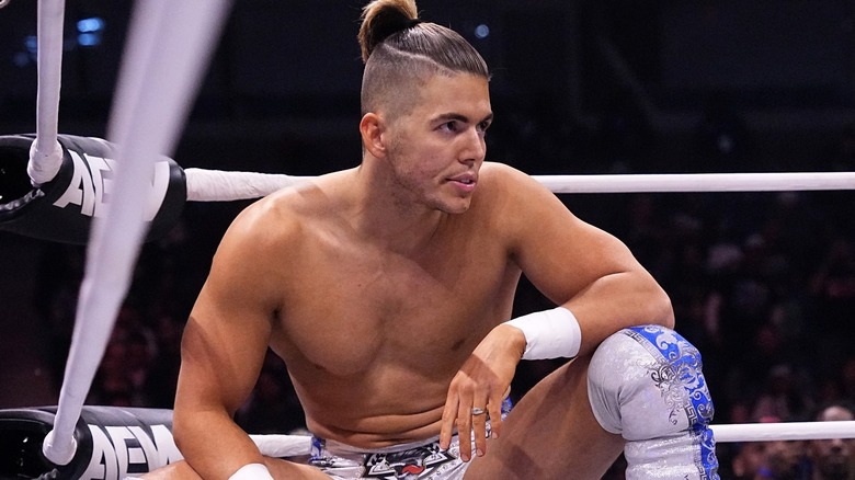 Sammy Guevara with man bun