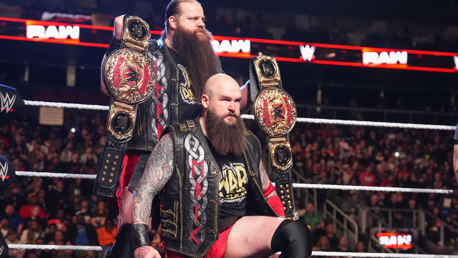 War Raiders Emerge Victorious In WWE Tag Team Title Battle With Creed Brothers On RAW