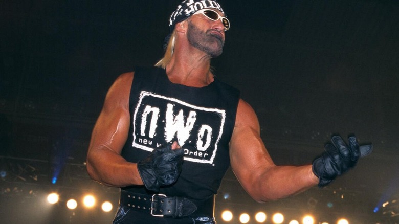 The nWo's "Hollywood" Hulk Hogan poses in the ring during an episode of "WCW Nitro."
