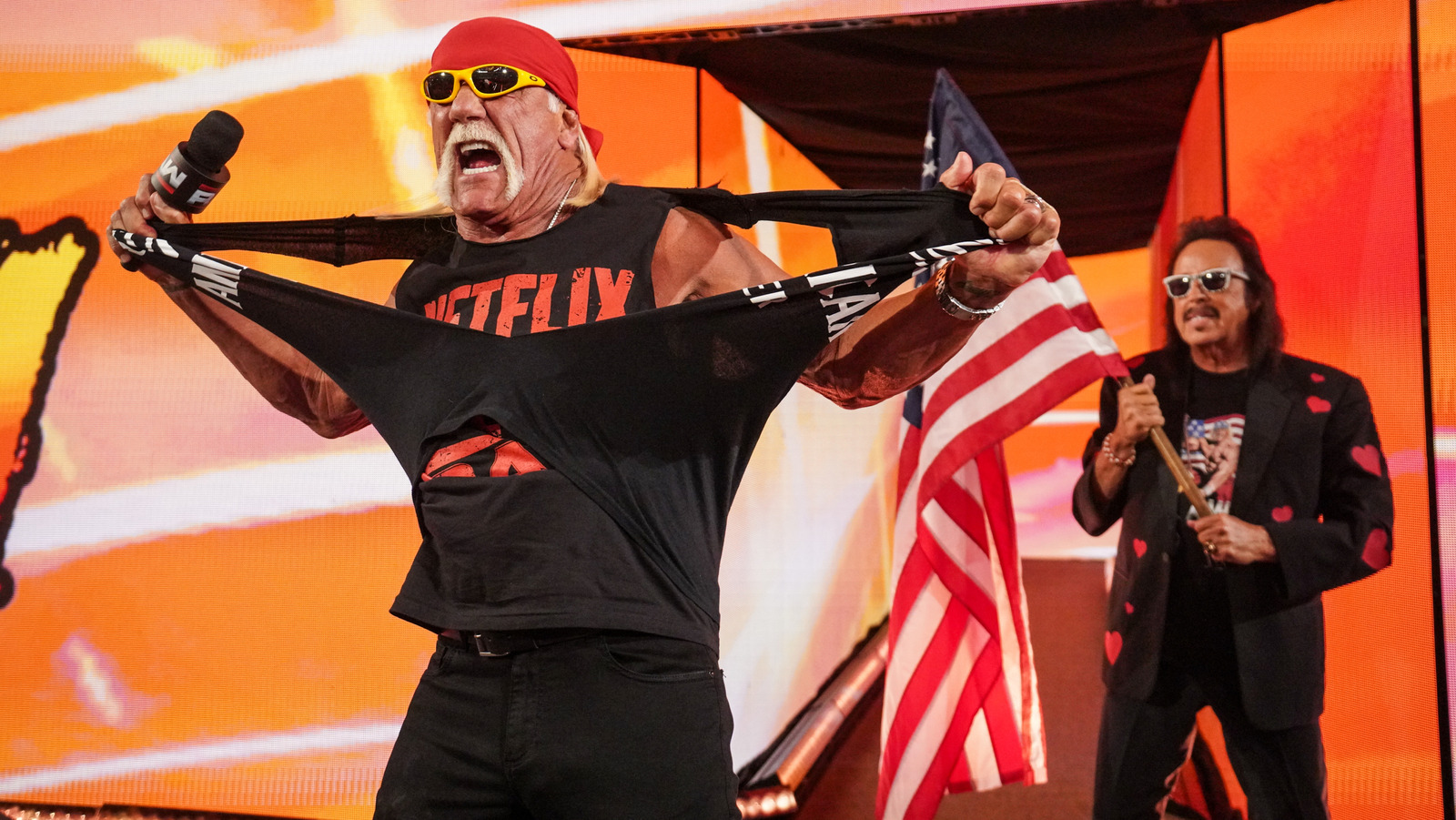 Why Eric Bischoff Believes Hulk Hogan Being Booed On WWE Raw Was A 'One-Off'