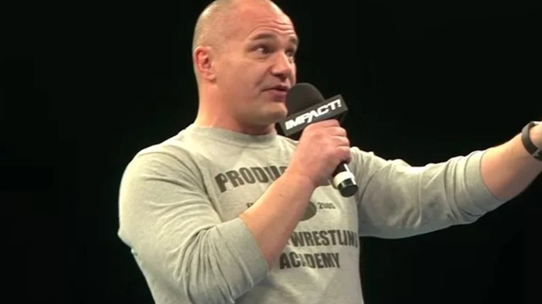 Lance Storm offers words of advice to eager talents.