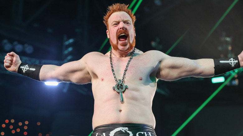 Sheamus stretching out his arms