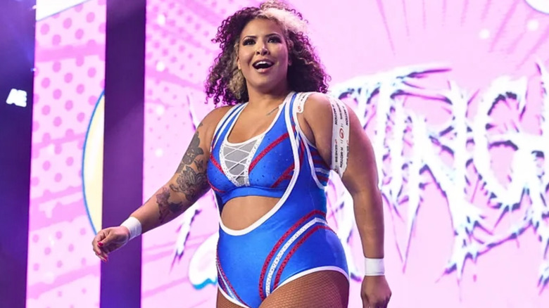 Willow Nightingale wearing blue ring gear