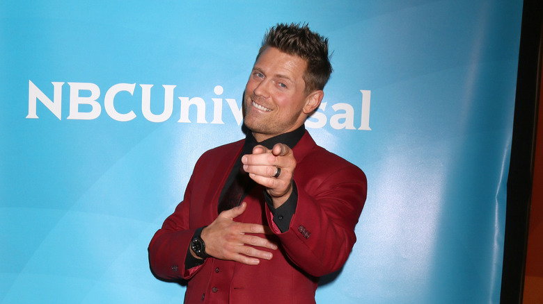 The Miz pointing